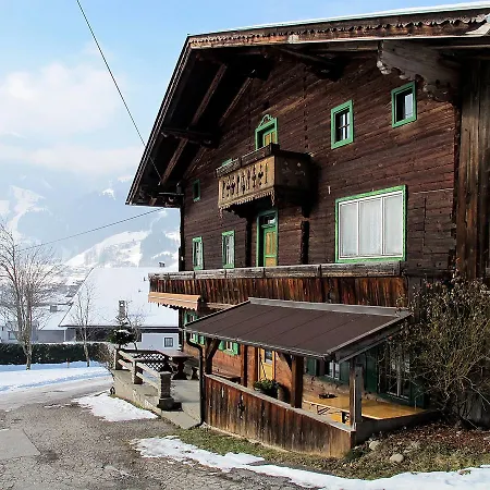 בית נופש Haus Geislerhutte 685w *